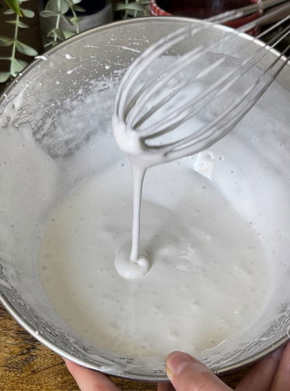 Whisked egg whites 