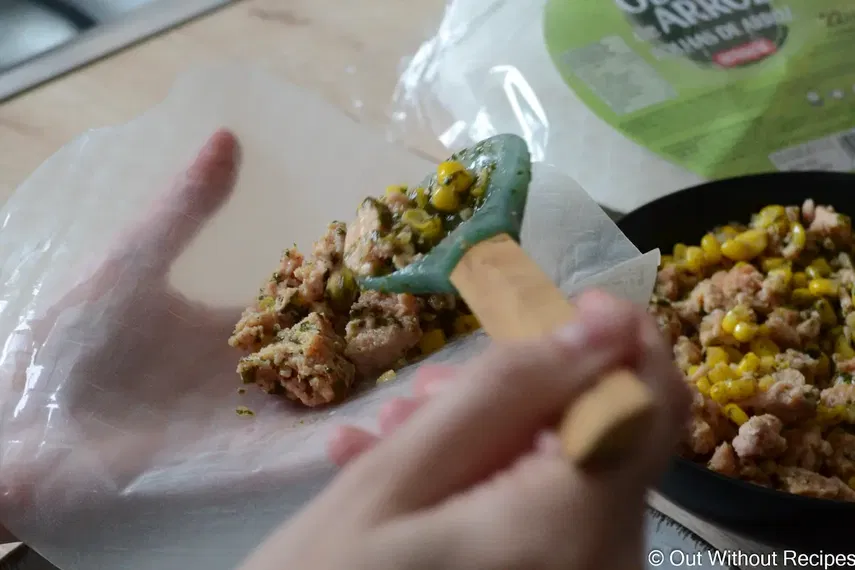 Filling rice paper