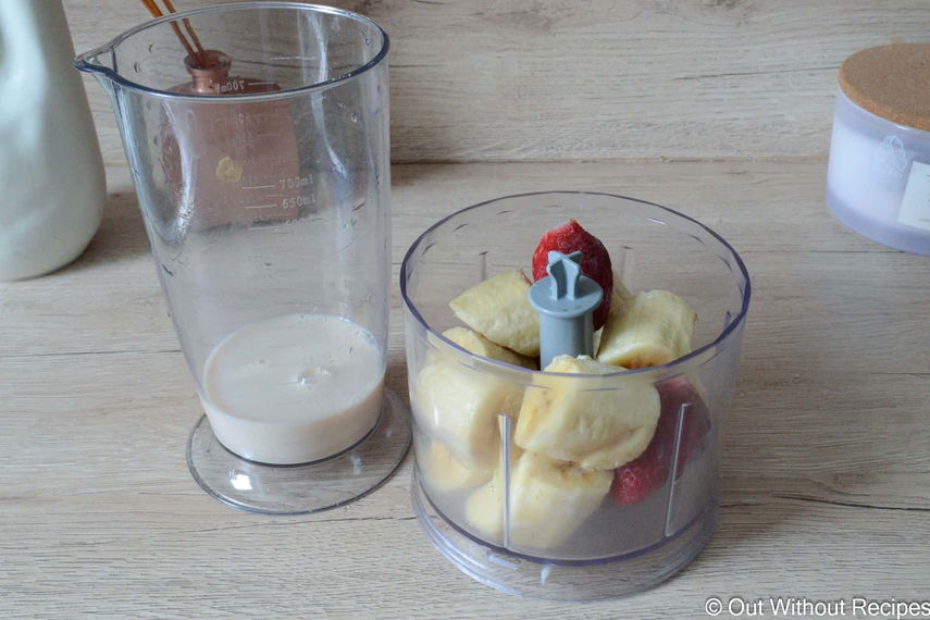 Bananas and Milk in a bowl